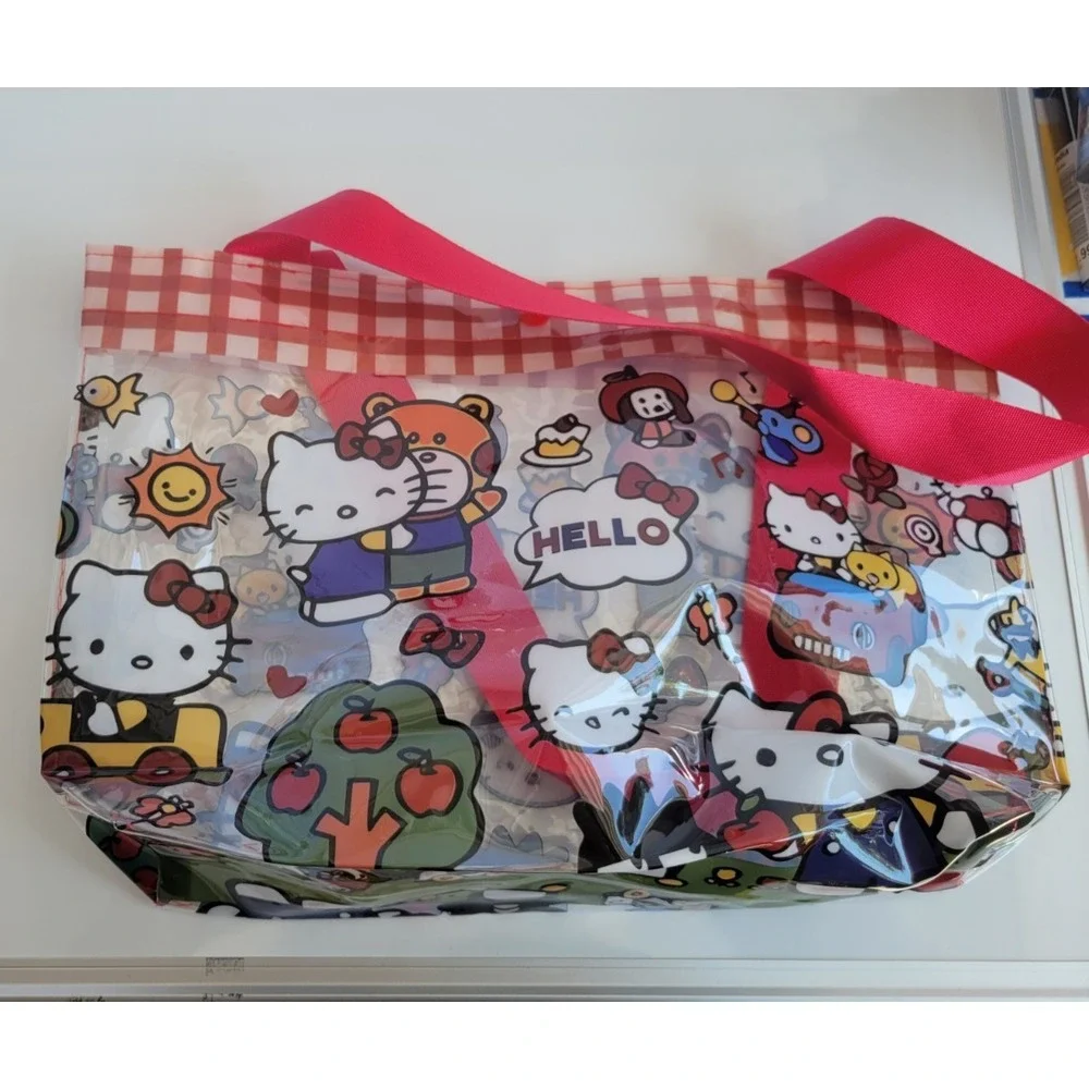 Cute Hello Kitty bag super‎ cute, stylish and fun great for all occasions, Mod